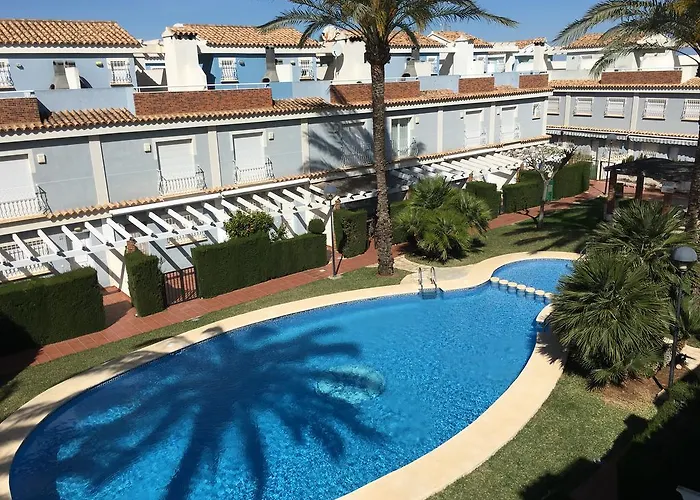 度假居 Adosado Playa Almadrava *